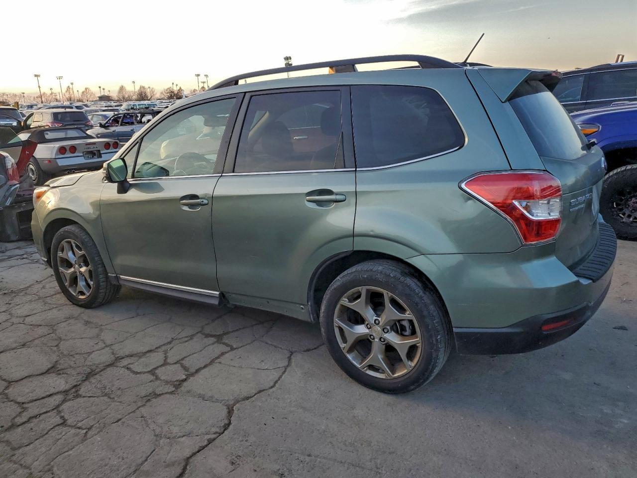 2015 Subaru Forester 2.5I Touring - Фото 2