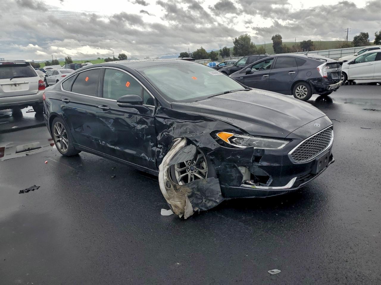 2020 Ford Fusion Titanium - Image 4