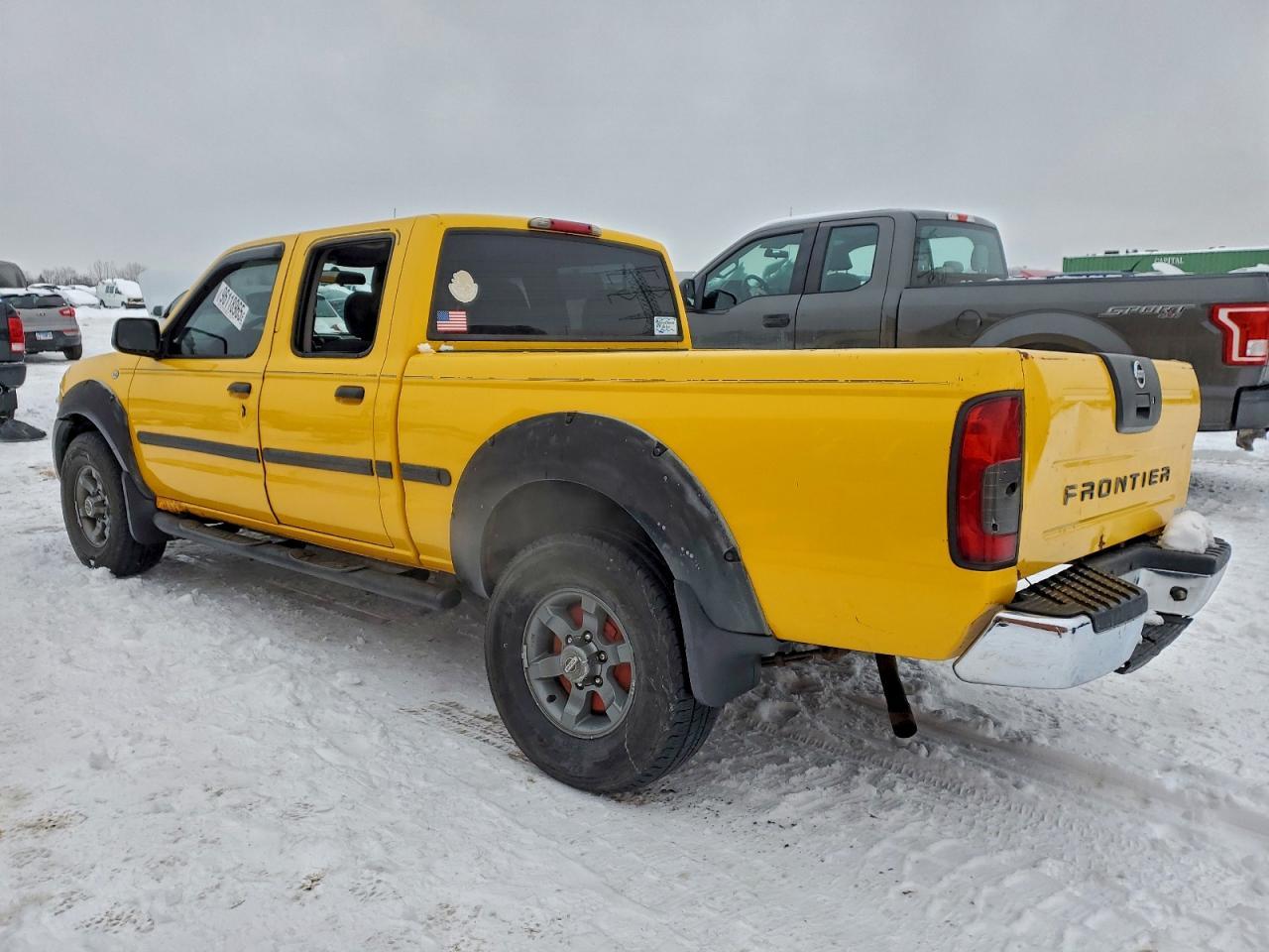 2002 Nissan Frontier Crew Cab Xe - Фото 2