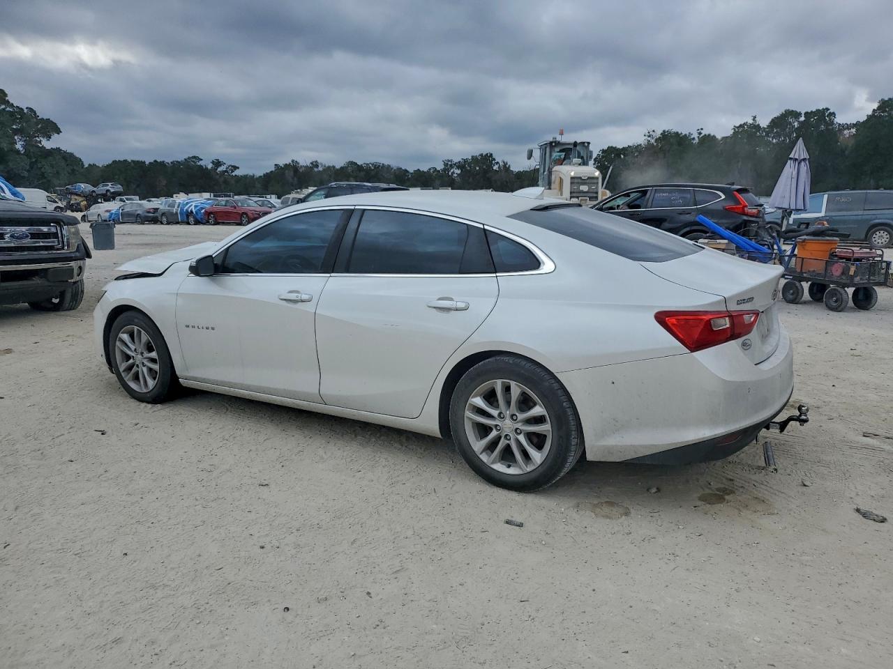 2017 Chevrolet Malibu Lt - Фото 2