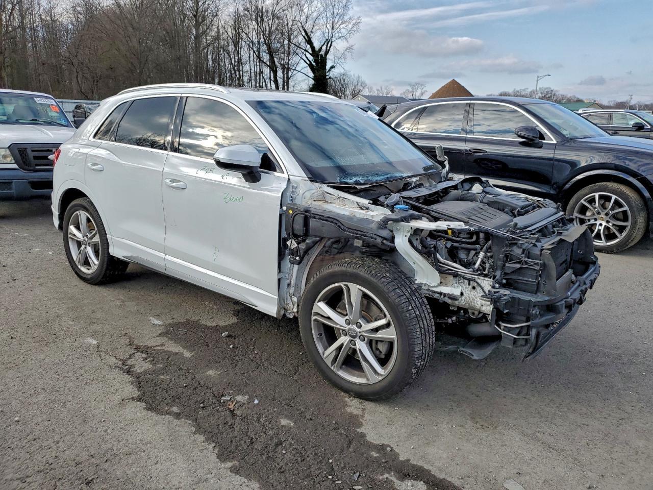 2020 Audi Q3 Premium S Line - Фото 4