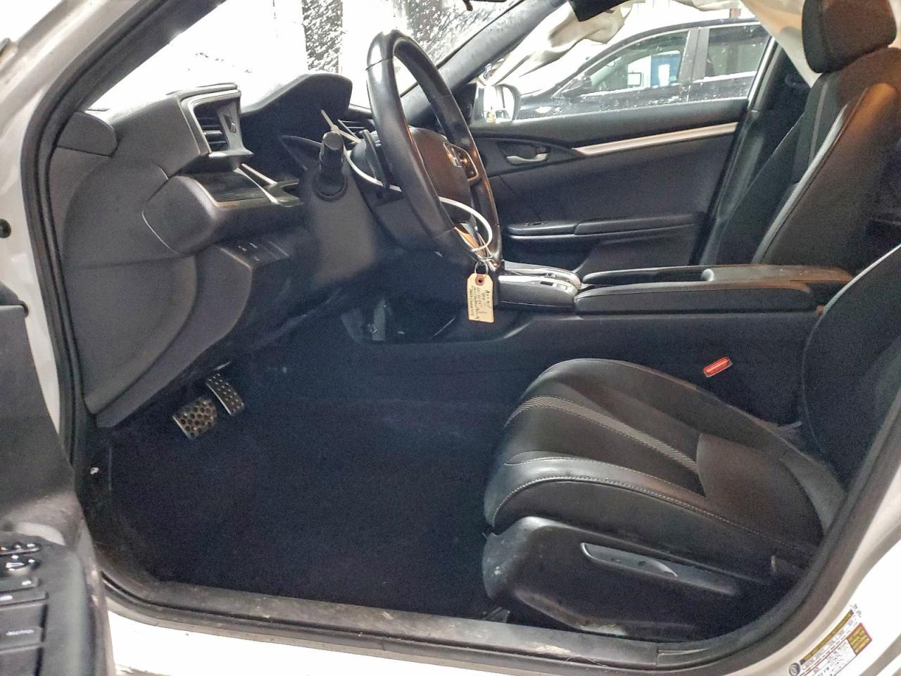 2020 Honda Civic Sport - Фото 7