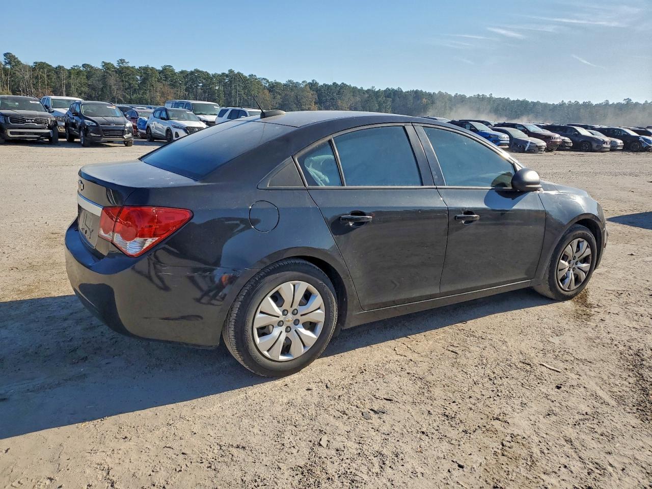 2016 Chevrolet Cruze Limited Ls - Image 3