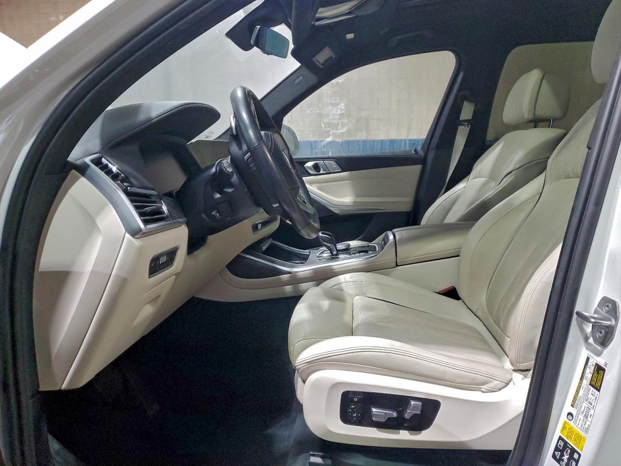 2022 BMW X7 xDrive40I - Image 7