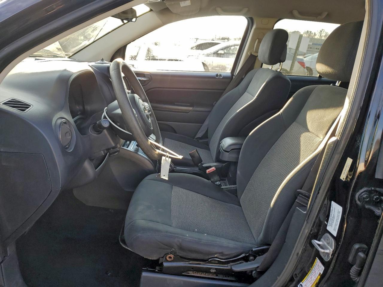 2012 Jeep Compass Sport - Image 7