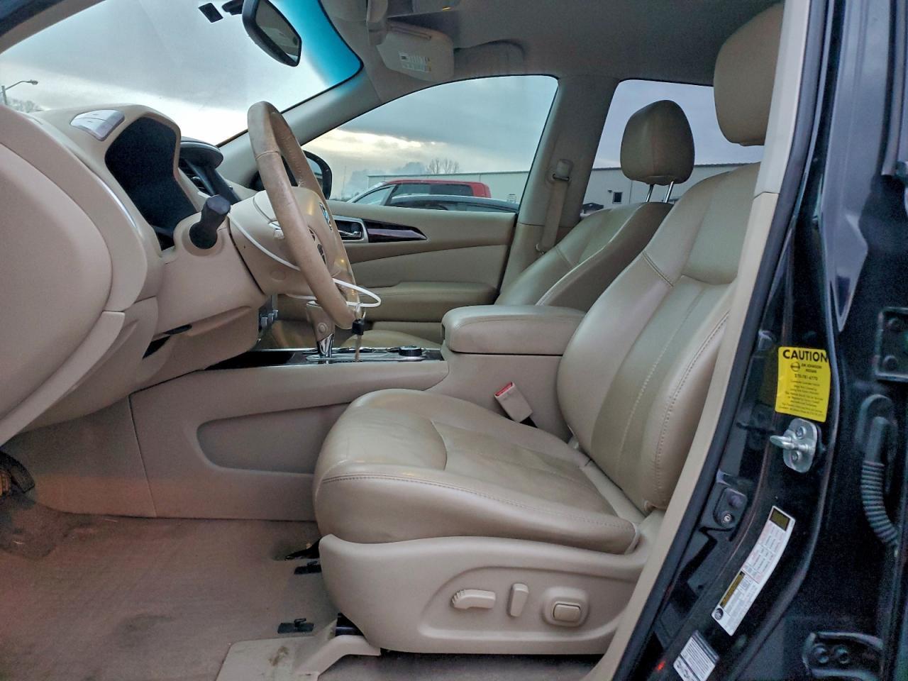 2015 Nissan Pathfinder S - Image 7