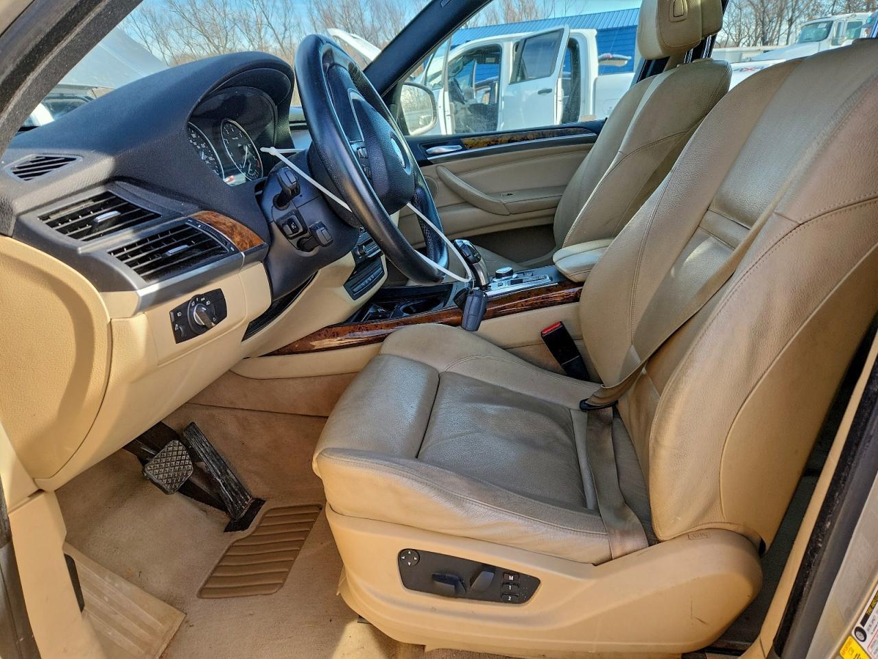 2008 BMW X5 3.0I - Фото 7