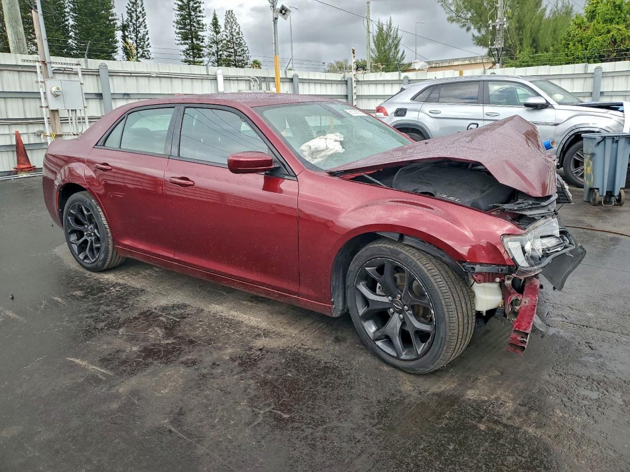 2019 Chrysler 300 S - Image 4