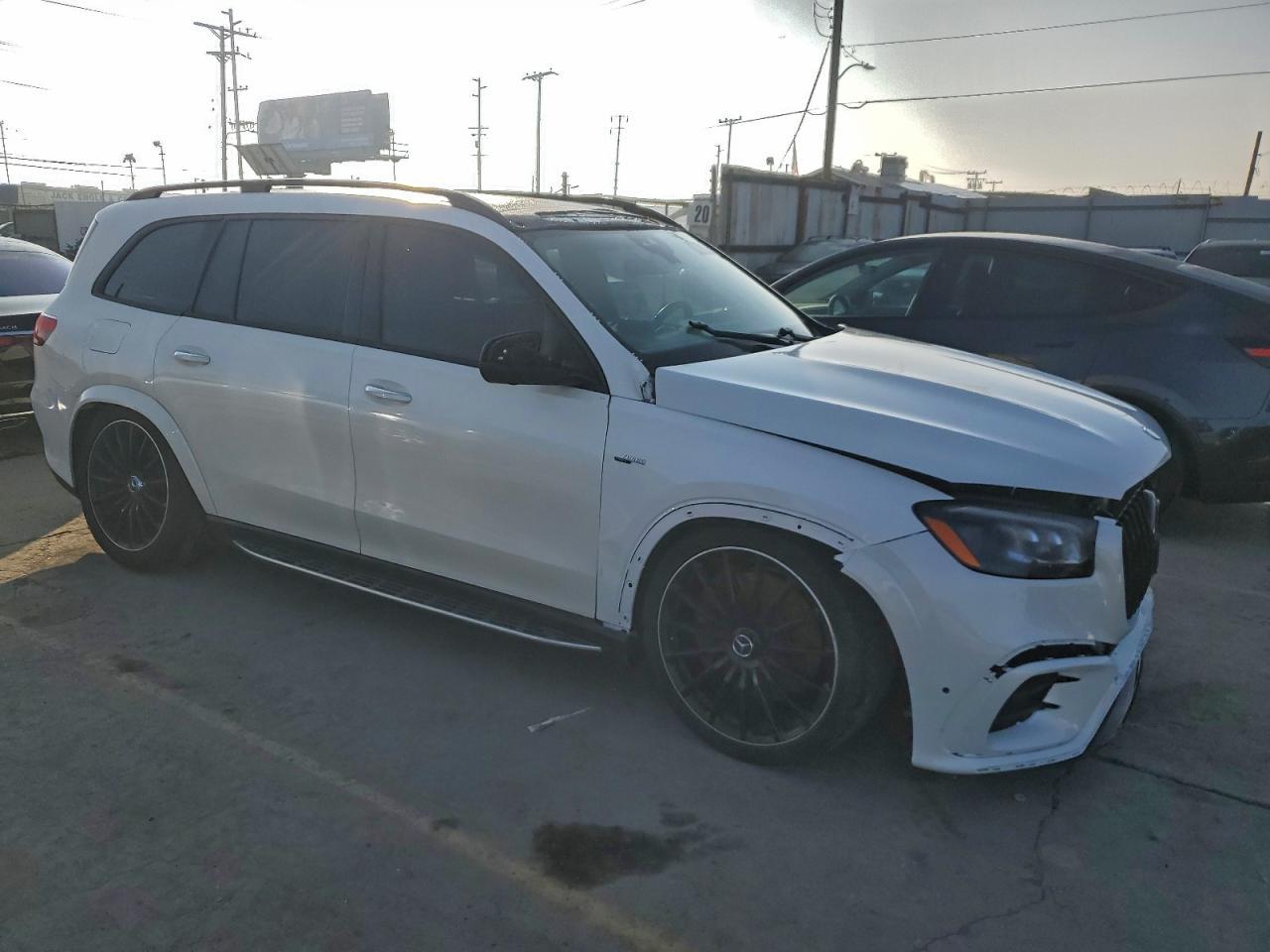 2021 Mercedes-Benz Gls 63 Amg 4Matic - Фото 4