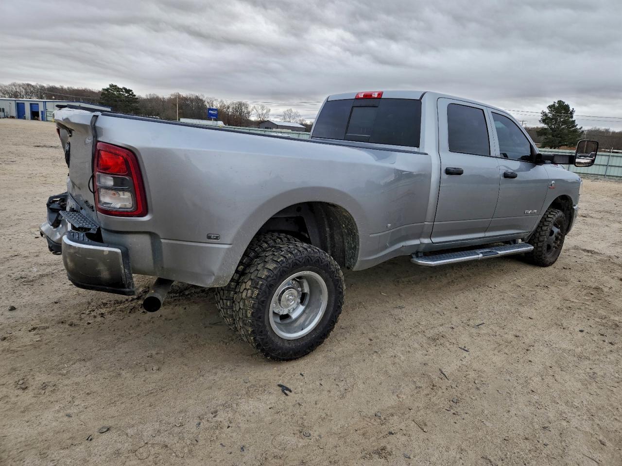 2021 Ram 3500 Tradesman - Фото 3