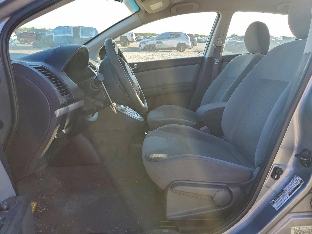 2012 Nissan Sentra 2.0 - Фото 7