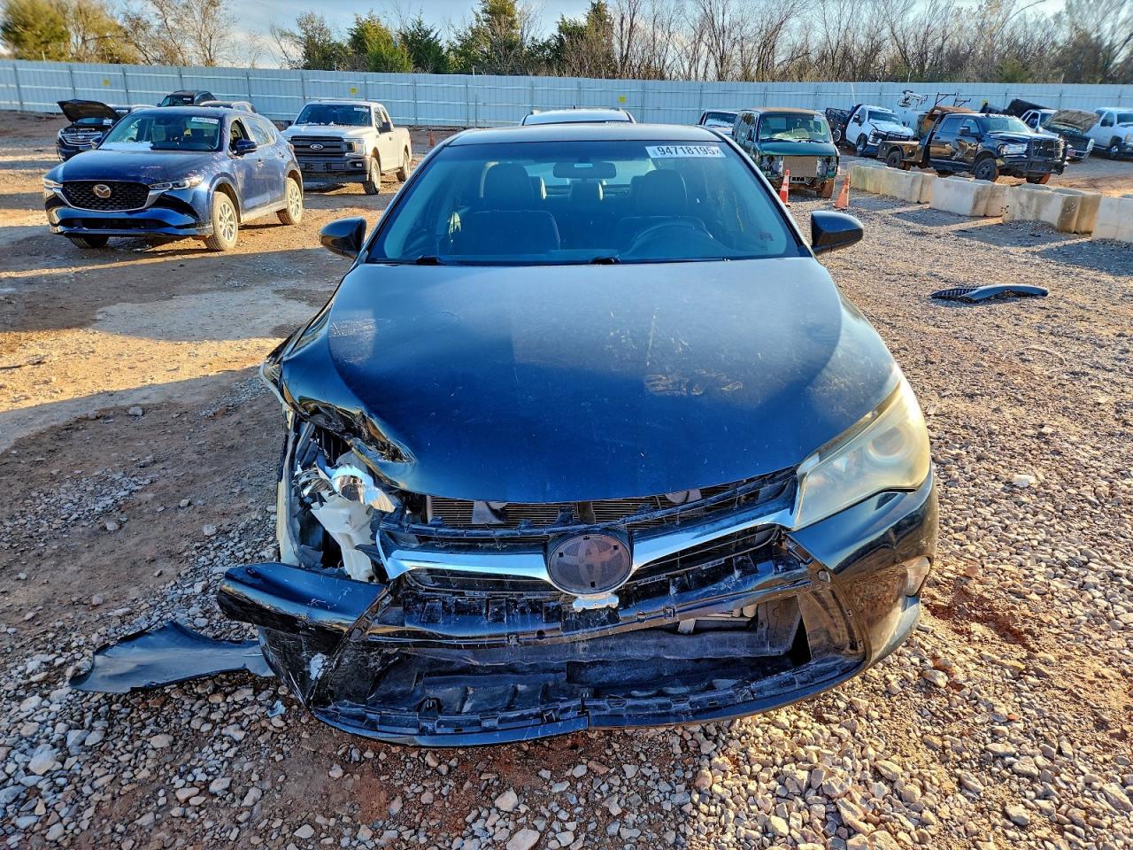 2017 Toyota Camry Le - Фото 5