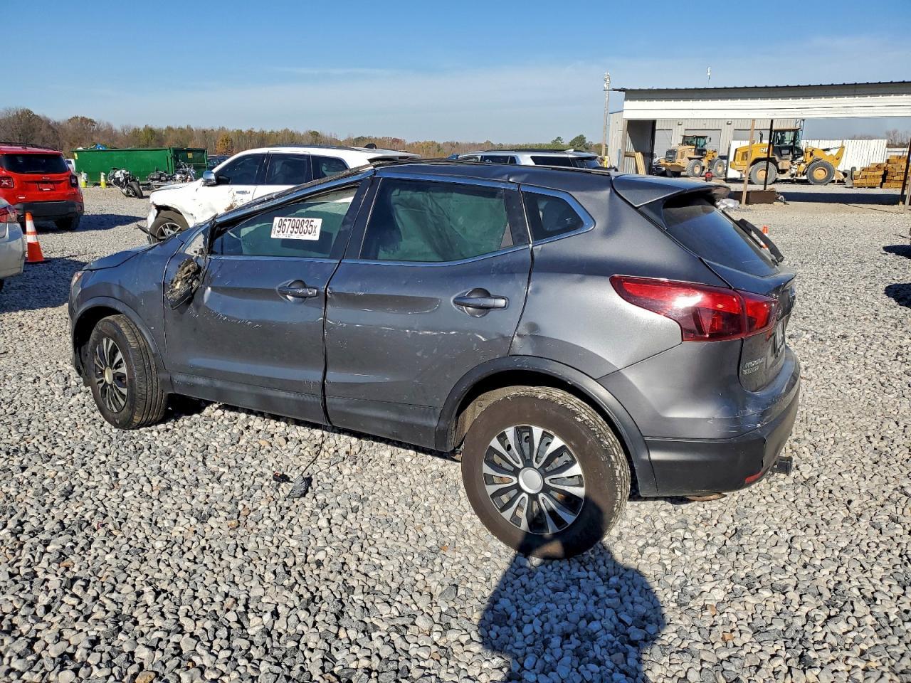 2019 Nissan Rogue Sport S - Image 2