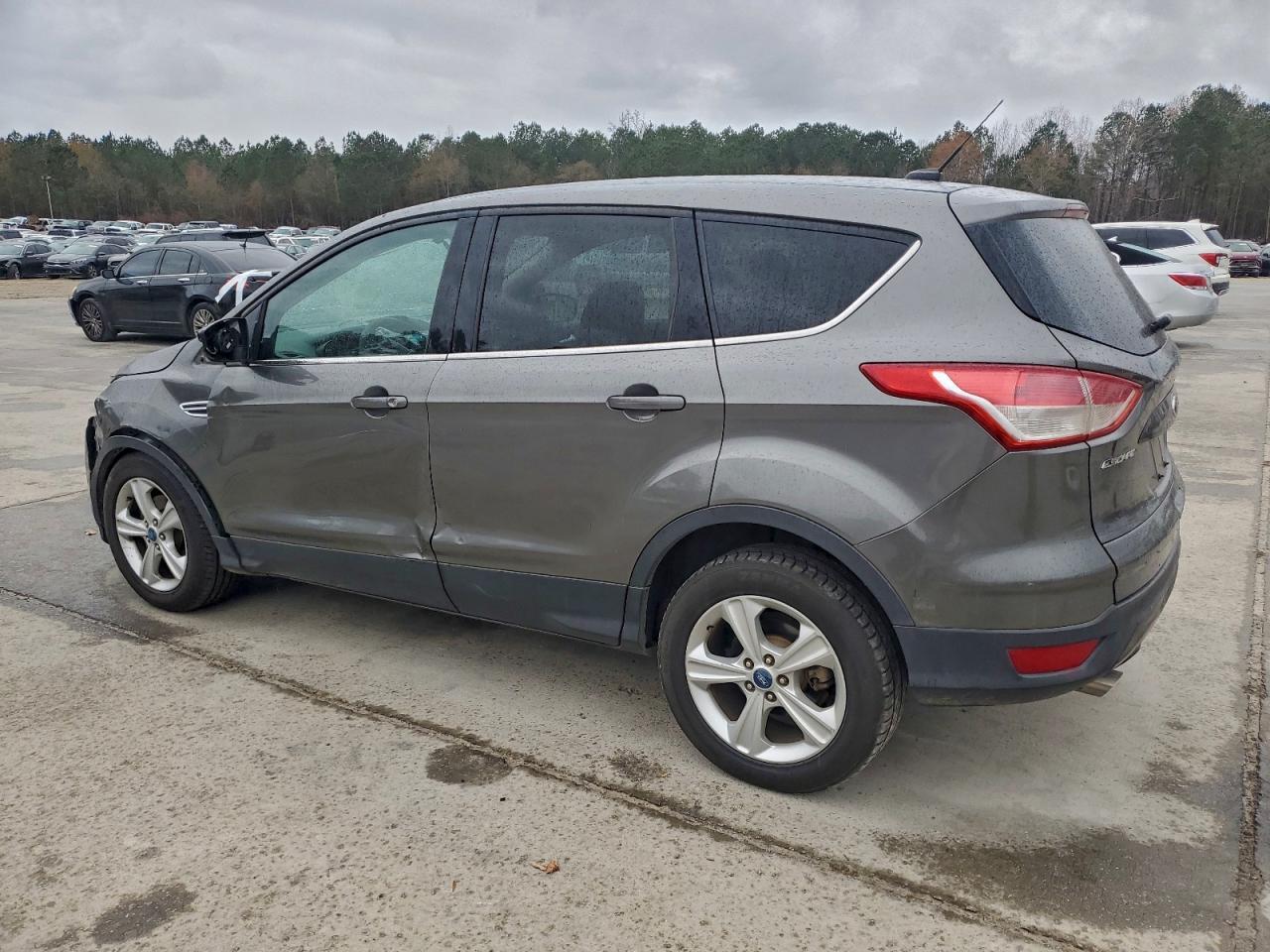 2014 Ford Escape Se - Image 2