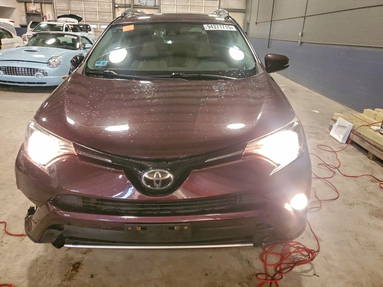 2018 Toyota Rav4 Adventure - Фото 5