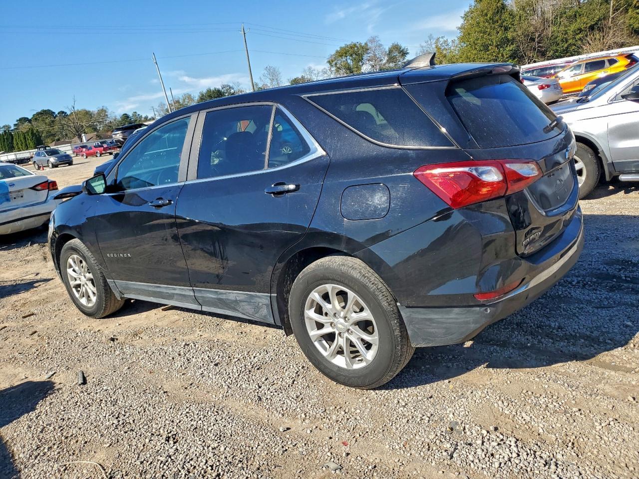 2021 Chevrolet Equinox Lt - Фото 2