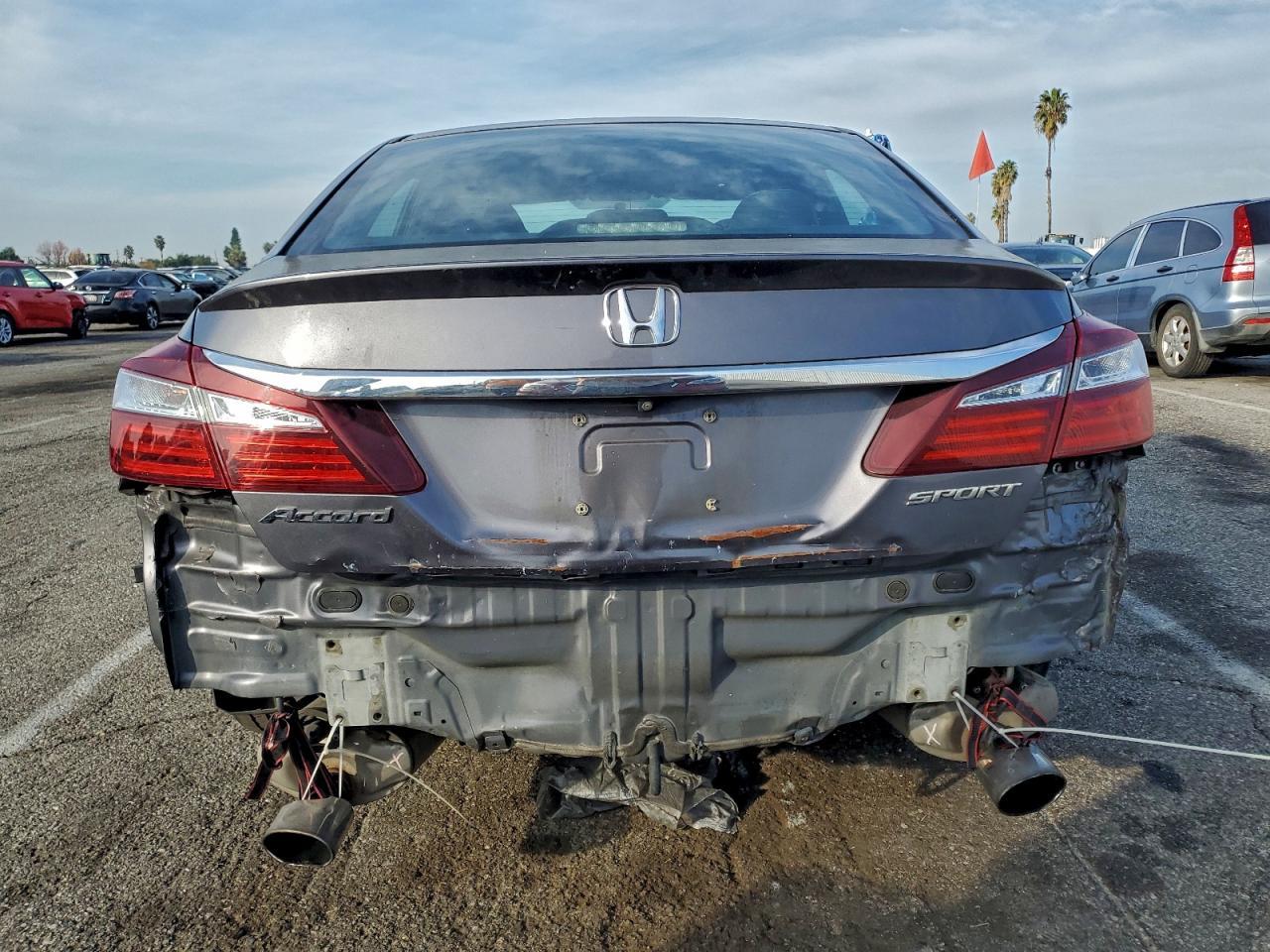 2016 Honda Accord Sport - Image 6