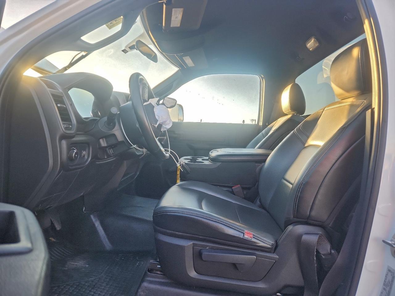 2022 Ram 2500 Tradesman - Image 7