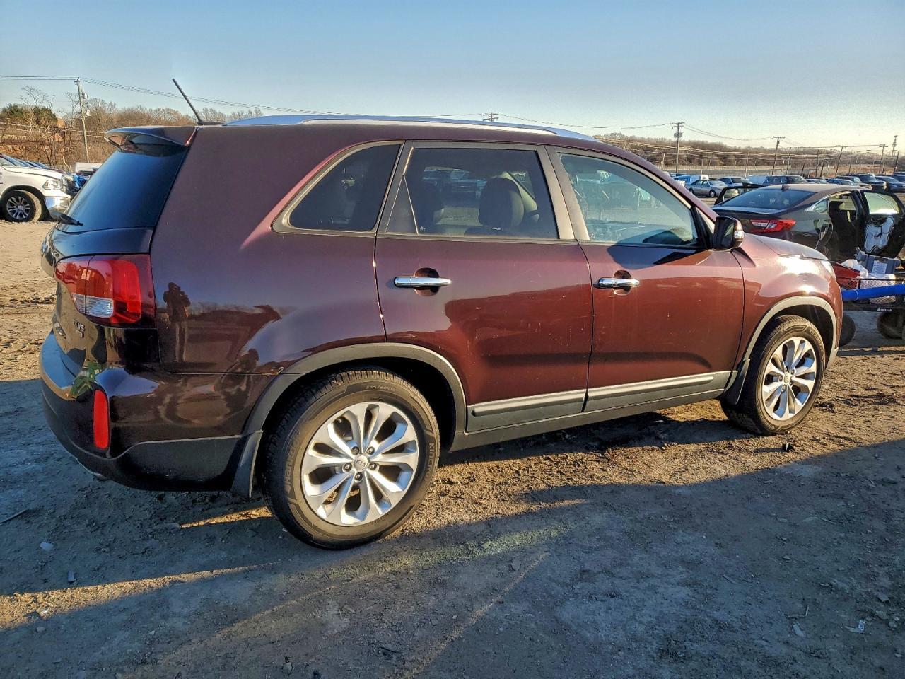 2014 Kia Sorento Ex - Image 3