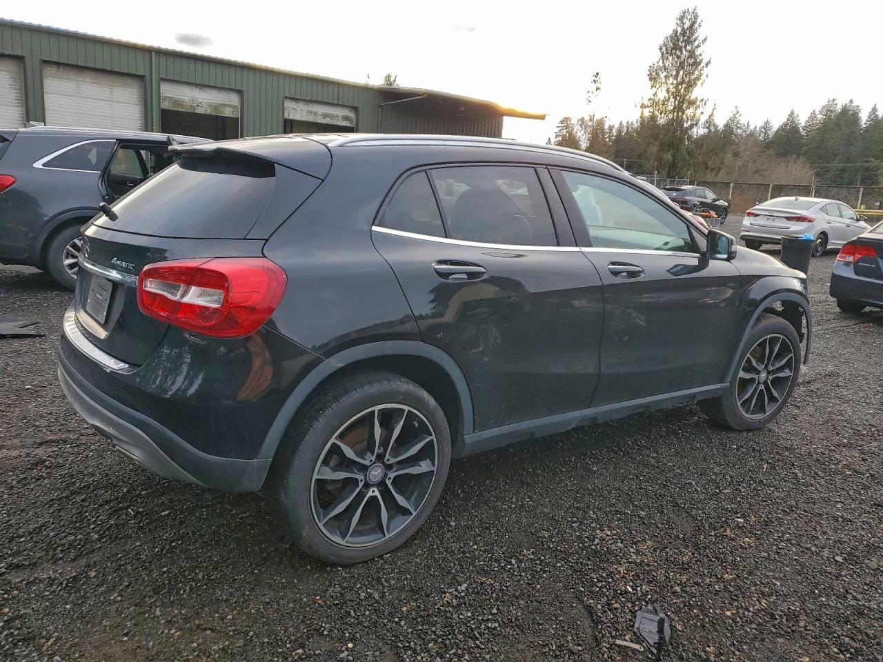 2017 Mercedes-Benz Gla 250 4Matic - Фото 3