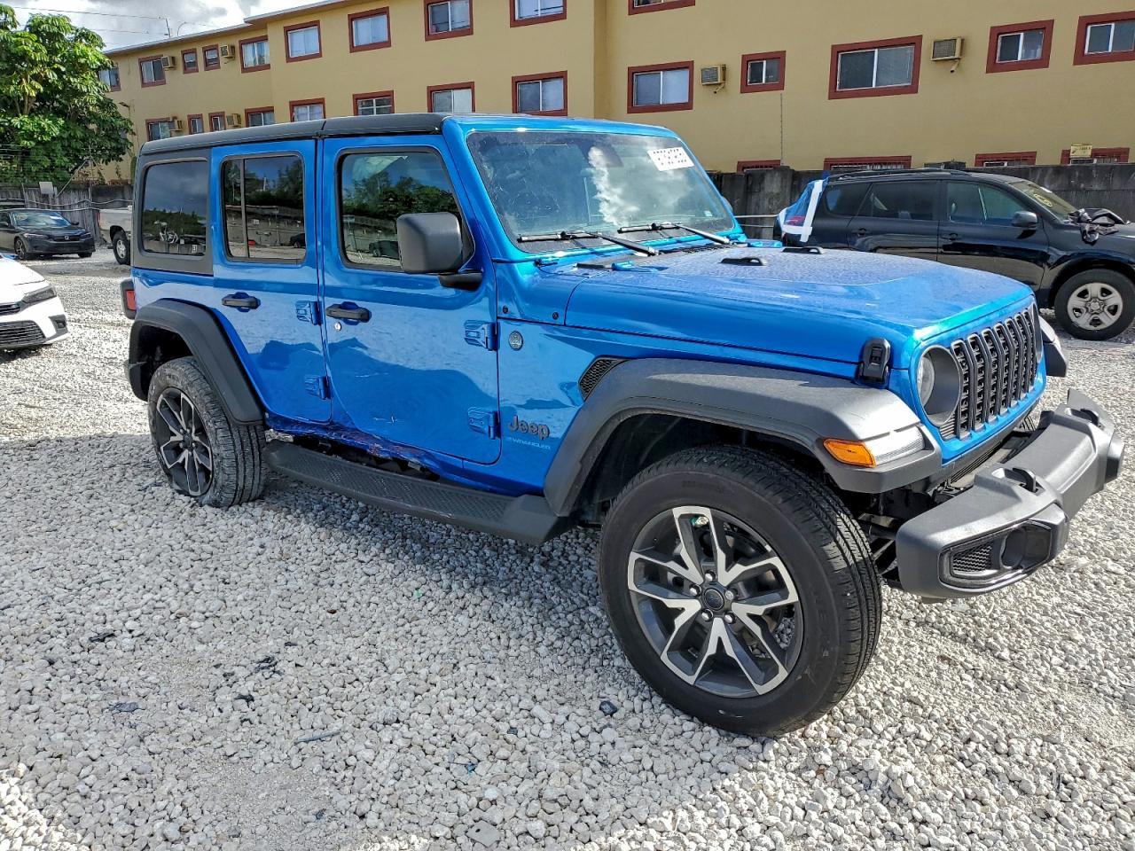 2025 Jeep Wrangler Sport 4Xe - Фото 4