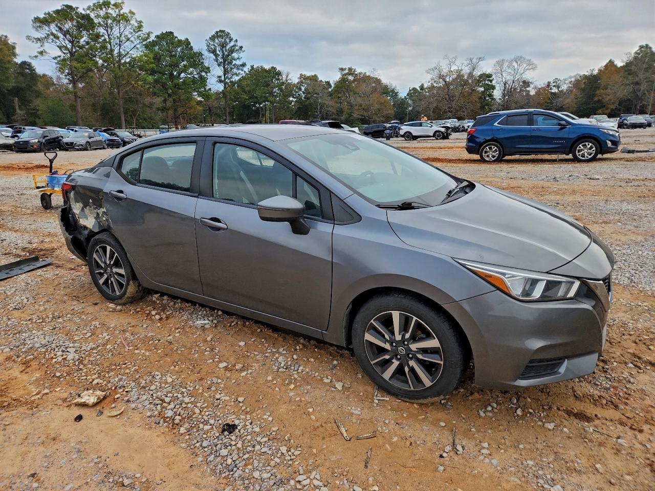 2020 Nissan Versa Sv - Фото 4