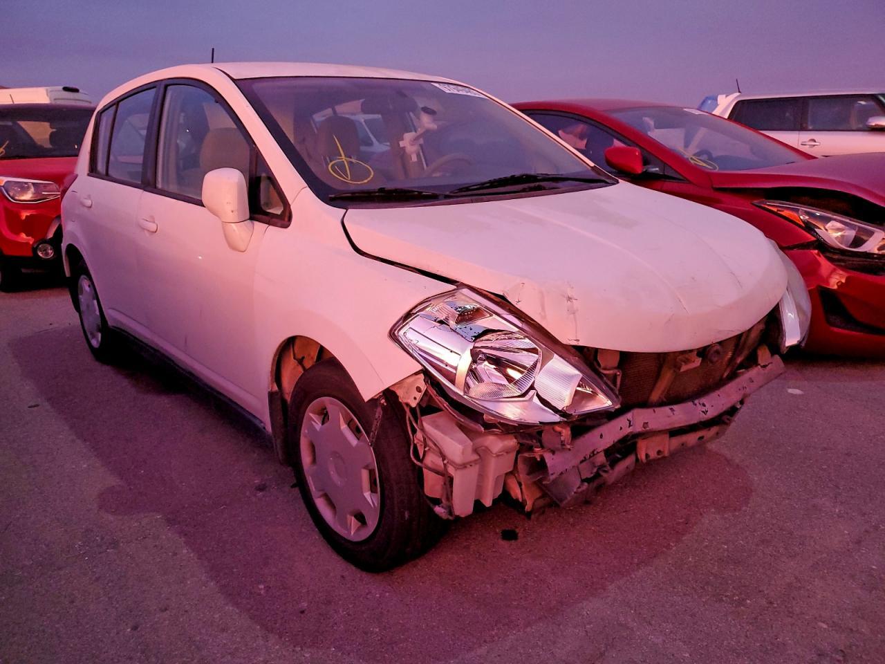 2009 Niss Versa S - Фото 4
