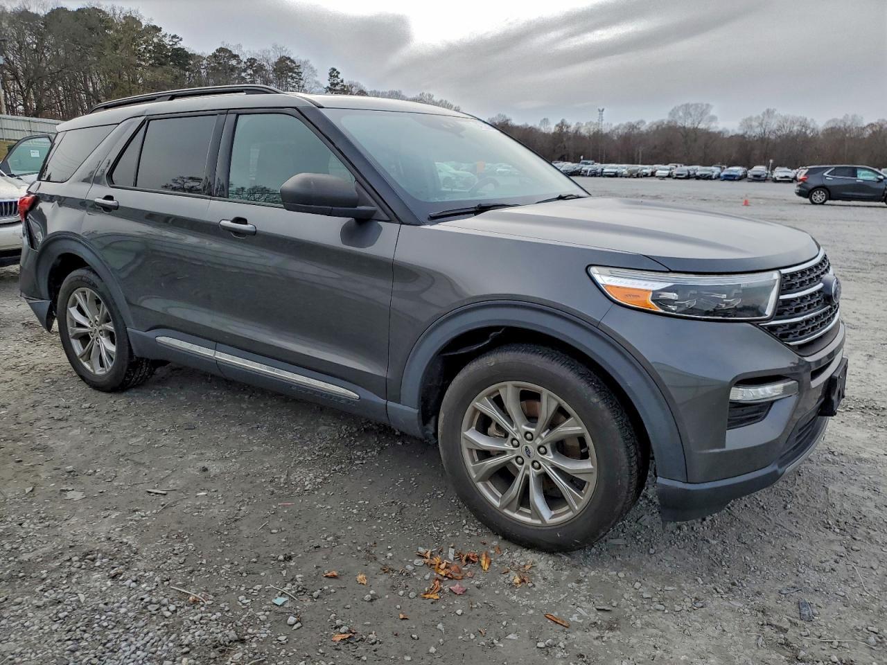 2020 Ford Explorer Xlt - Фото 4