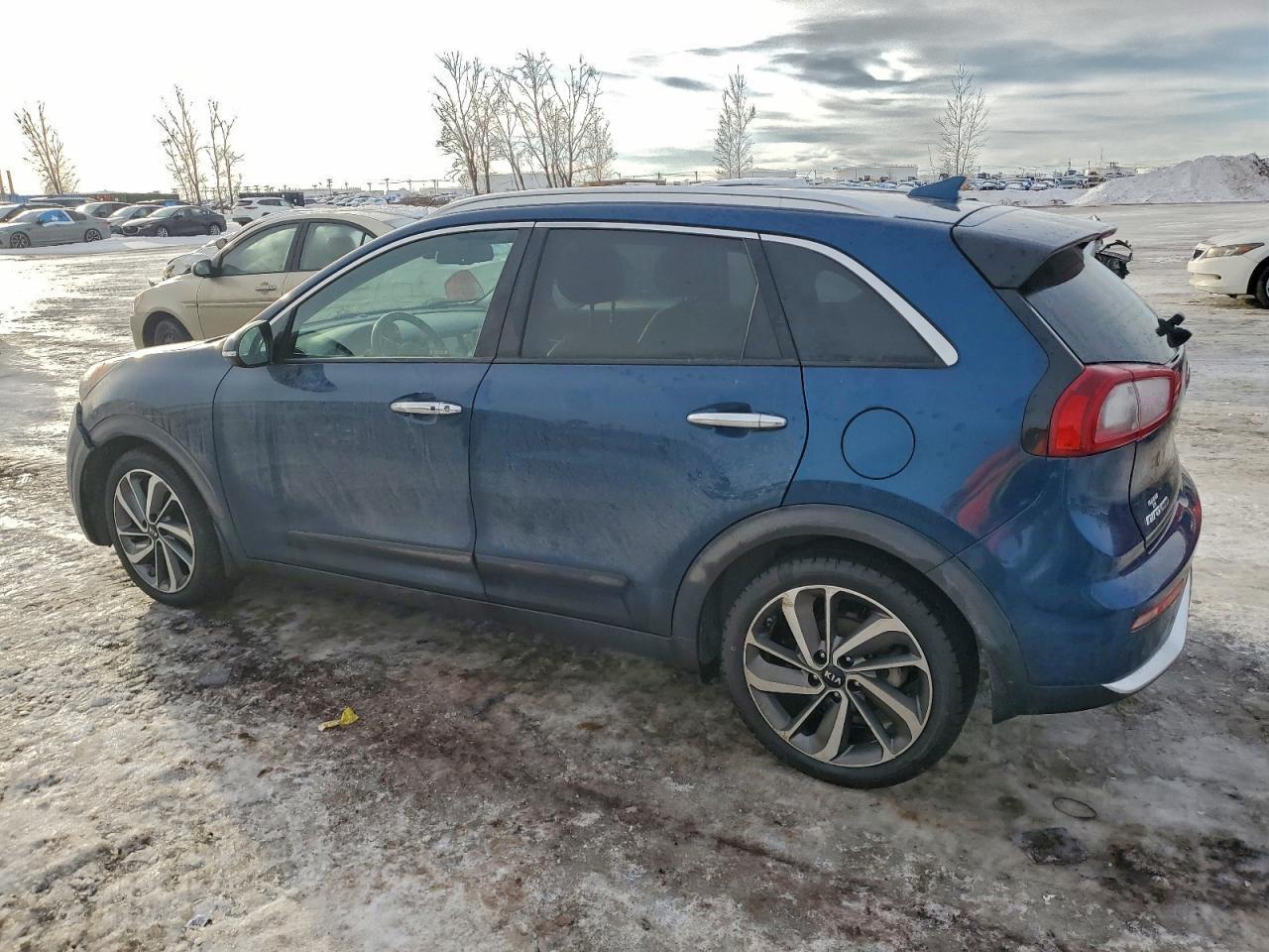 2019 Kia Niro Touring - Фото 2