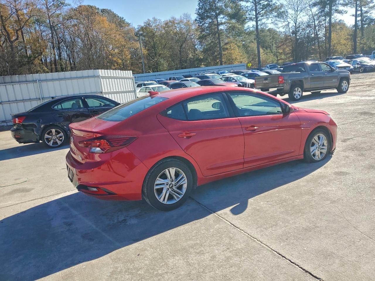 2020 Hyundai Elantra Sel - Фото 3