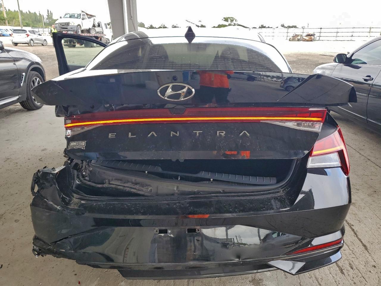 2022 Hyundai Elantra Sel - Фото 6