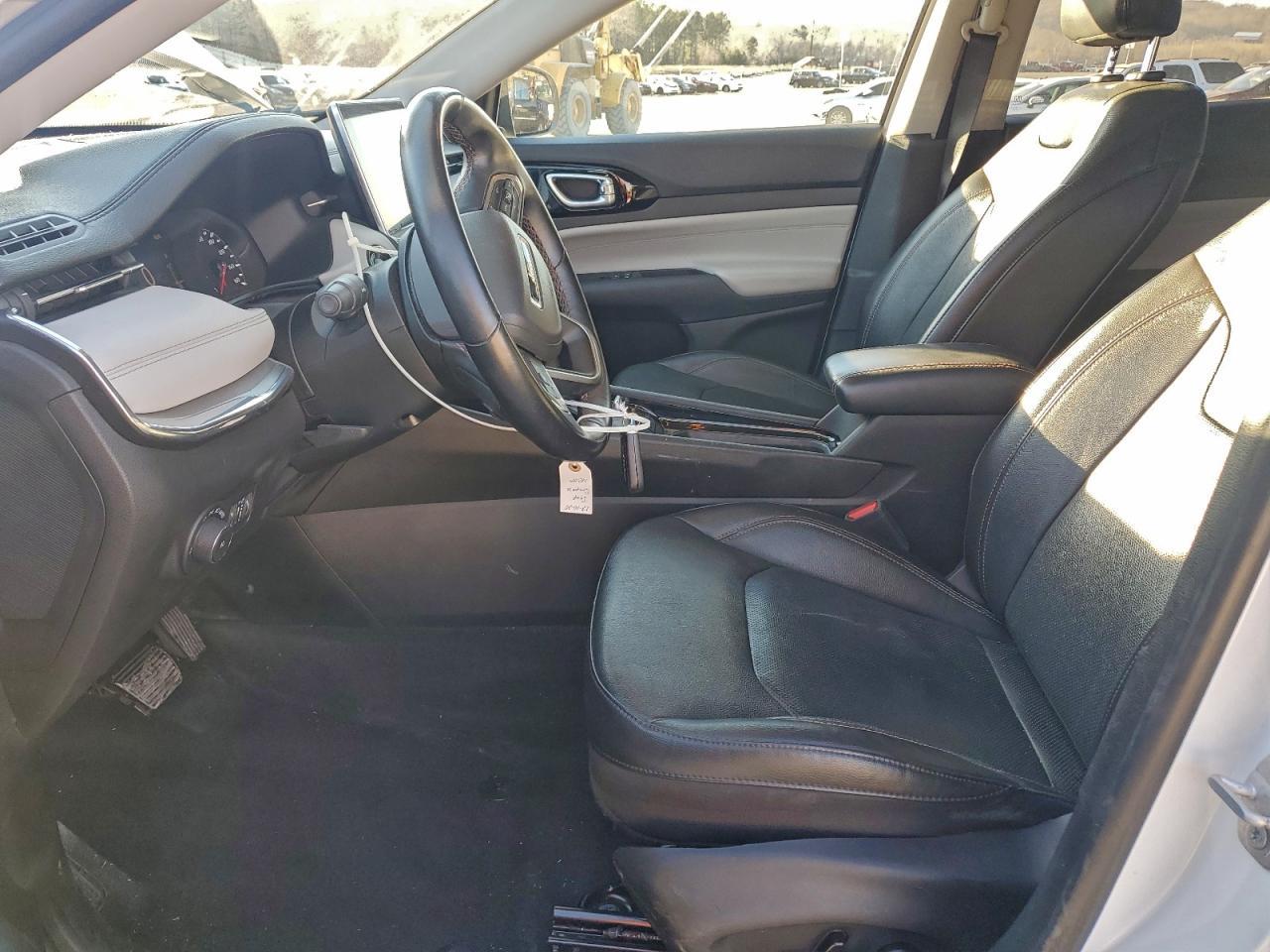 2022 Jeep Compass Limited - Image 7