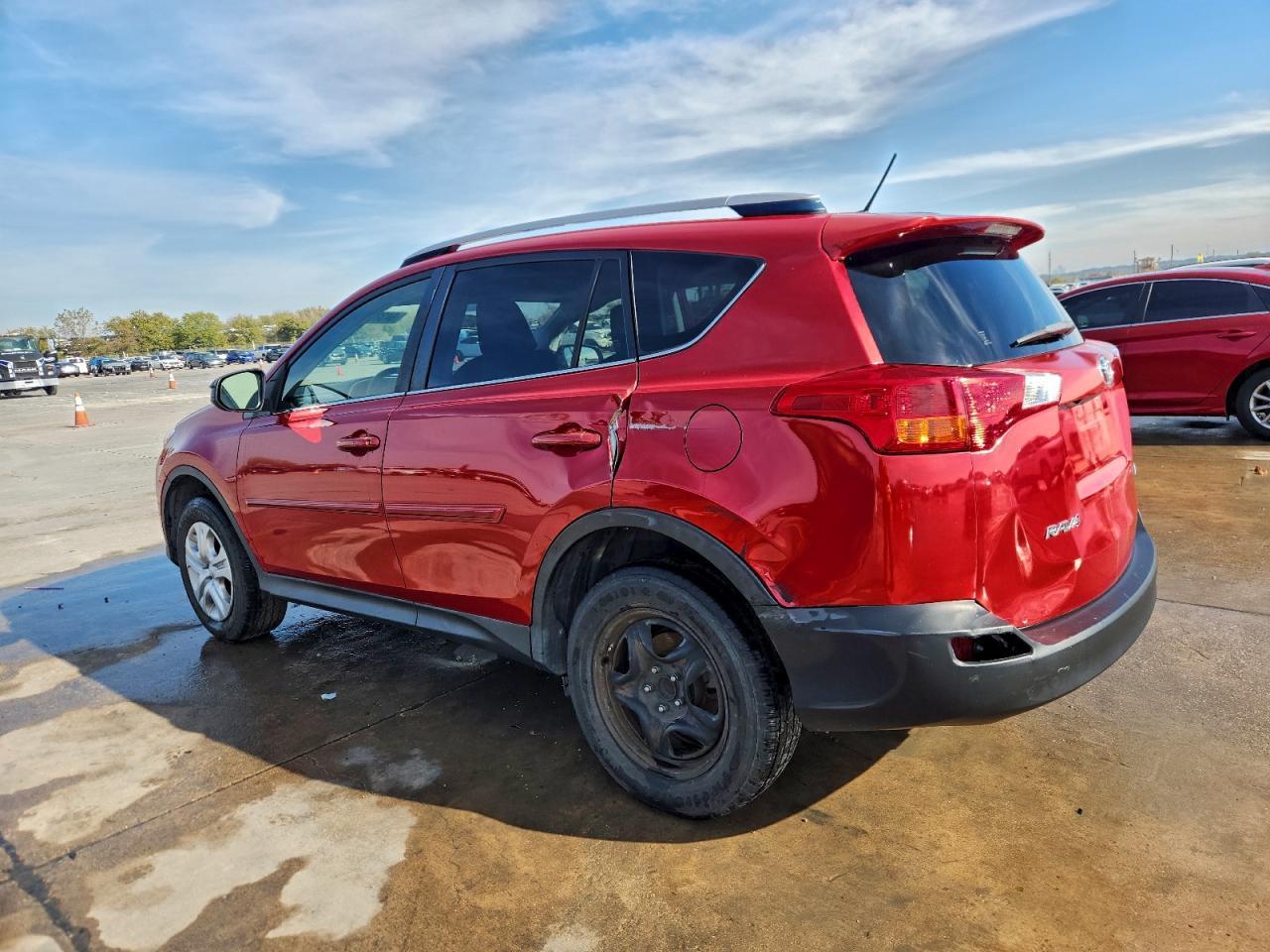 2015 Toyota Rav4 Le - Image 2