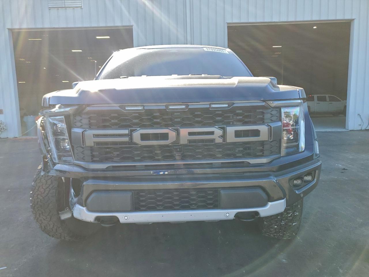 2022 Ford F150 Raptor - Фото 5