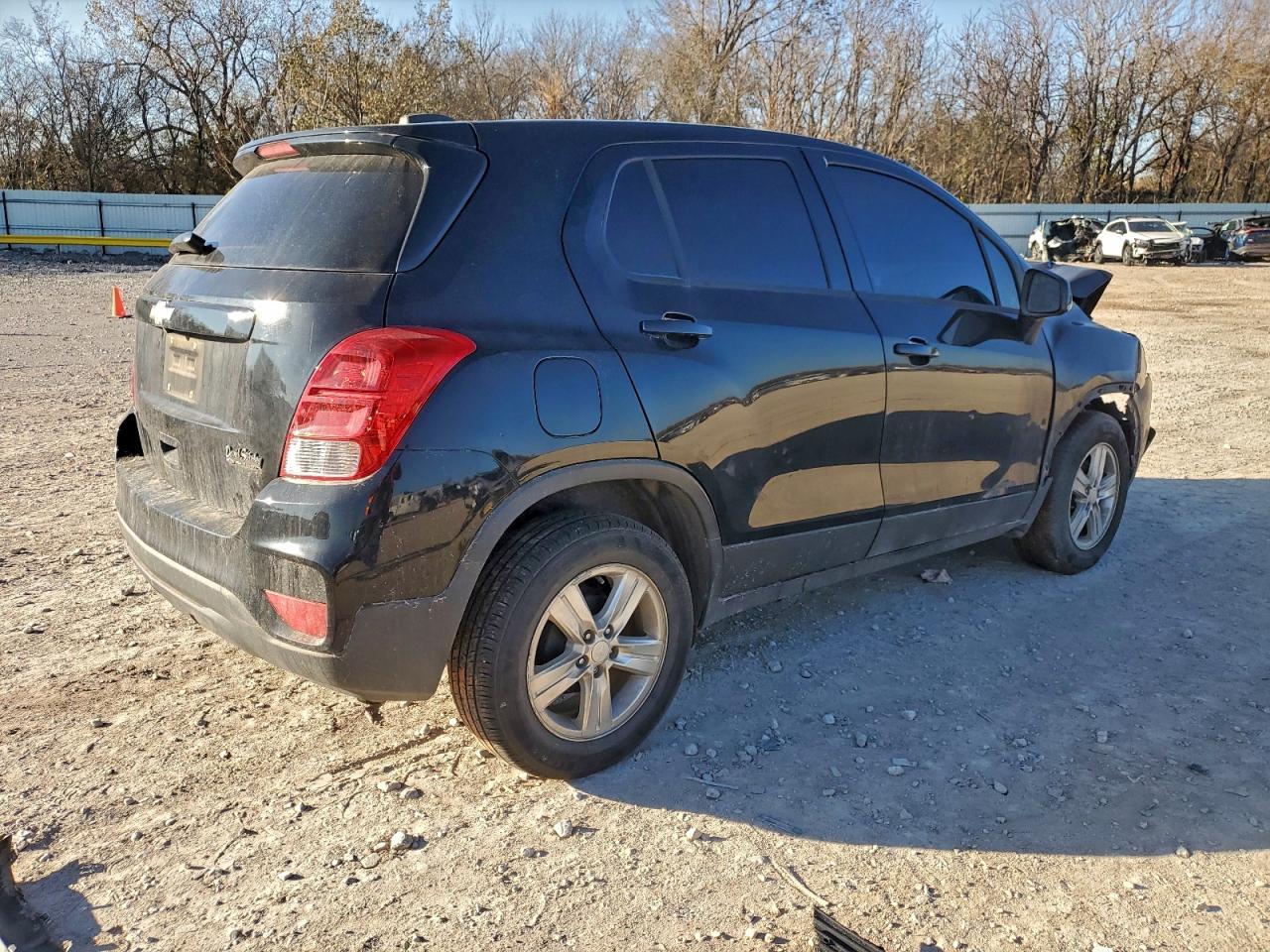 2019 Chevrolet Trax Ls - Фото 3