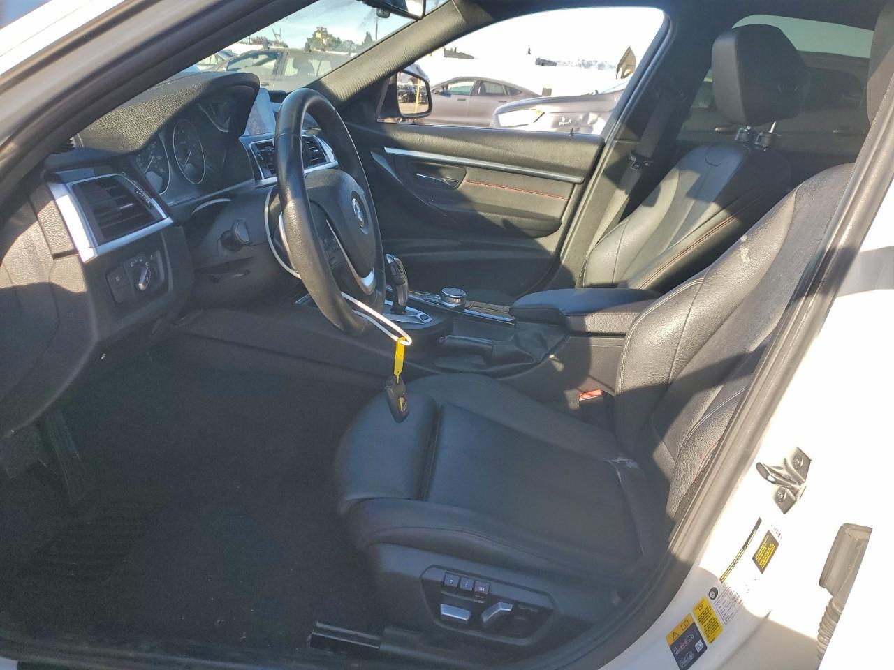 2018 BMW 330E - Image 7