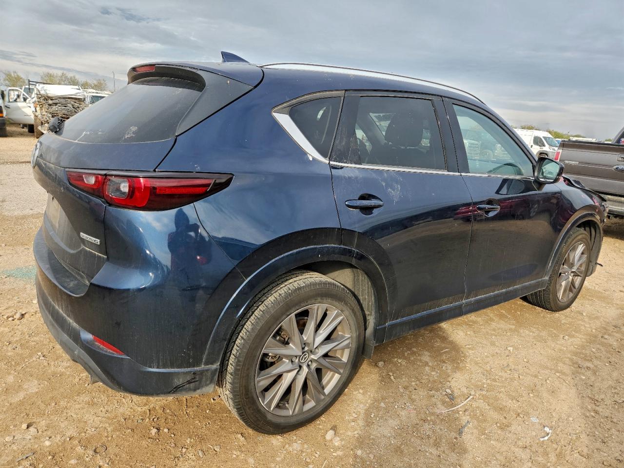 2024 Mazda Cx-5 Premium - Фото 3