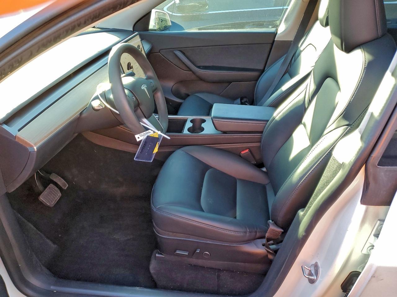 2022 Tesla Model Y - Фото 7