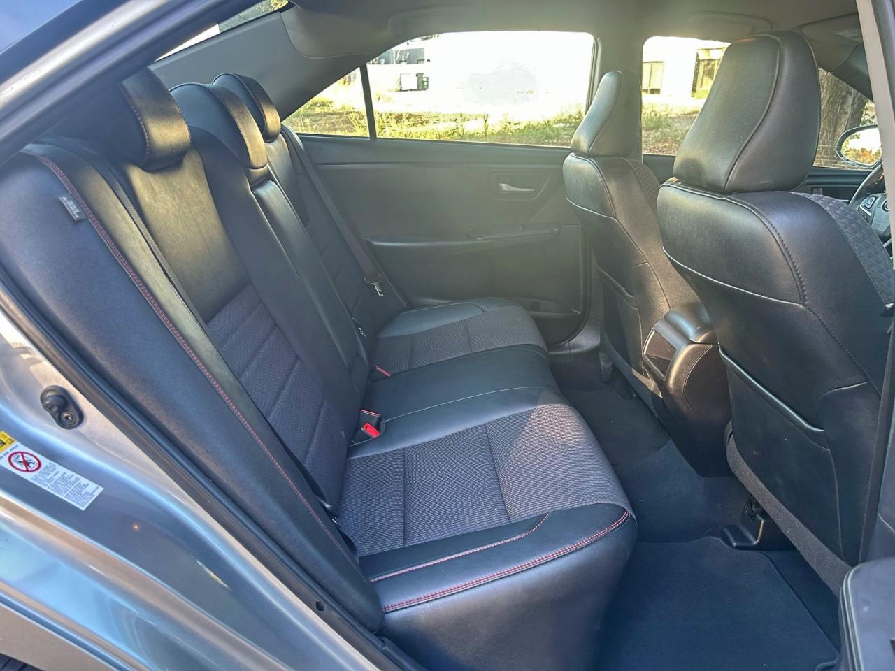 2016 Toyota Camry Le - Фото 6