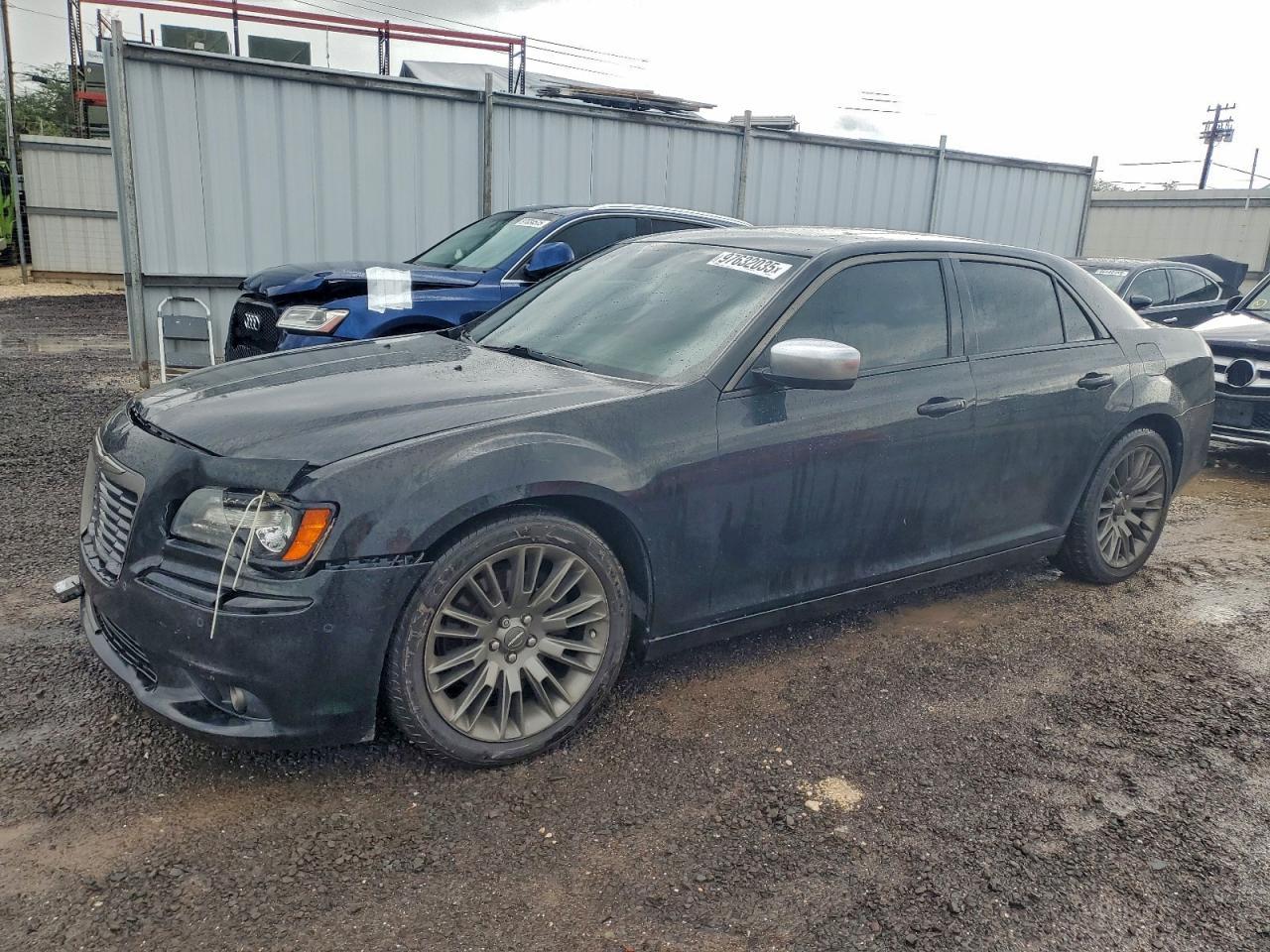 2014 Chrysler 300C Varvatos