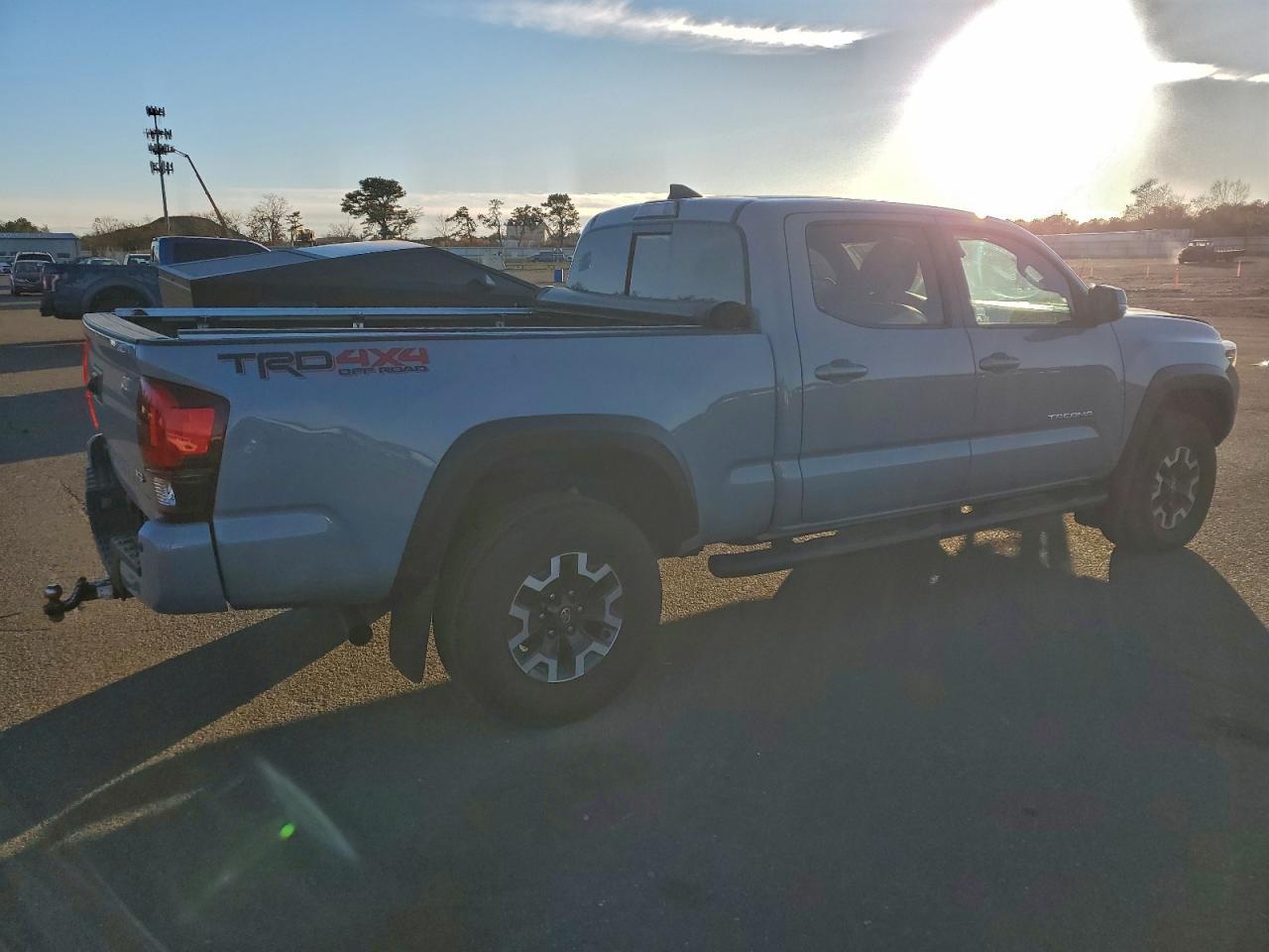 2019 Toyota Tacoma Double Cab - Фото 3
