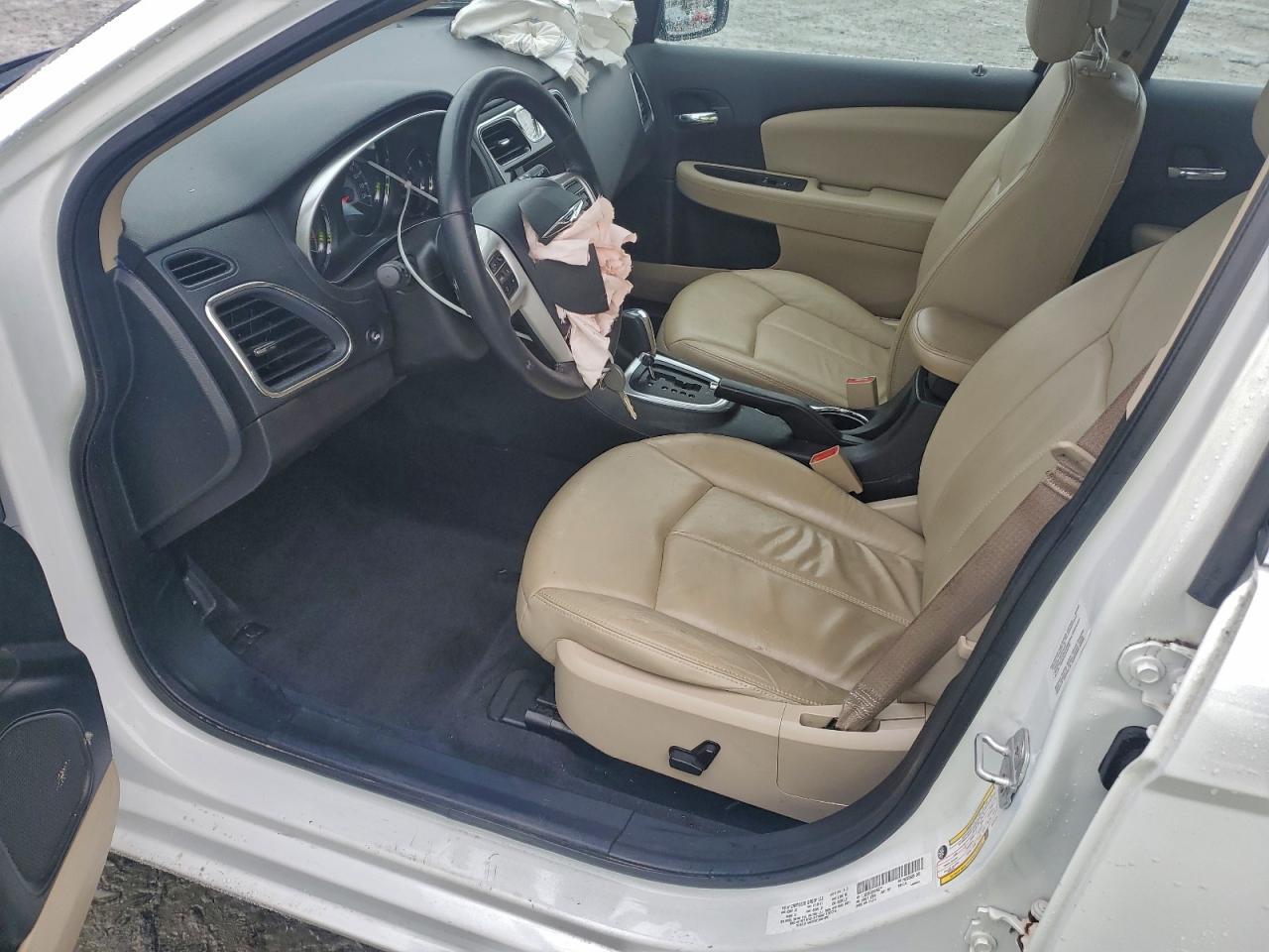 2011 Chrysler 200 Limited - Фото 7