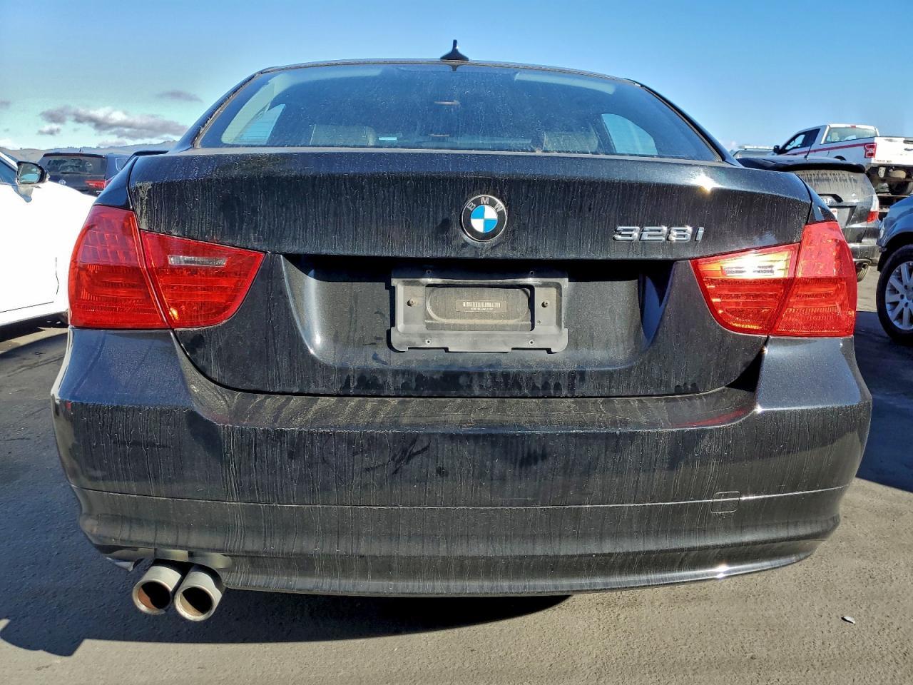 2011 BMW 328 I Sulev - Image 6