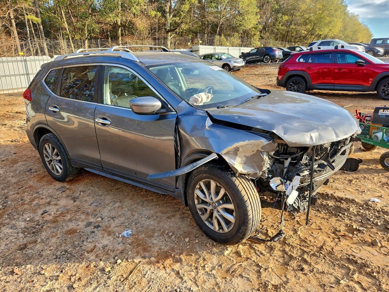 2017 Nissan Rogue S - Фото 4