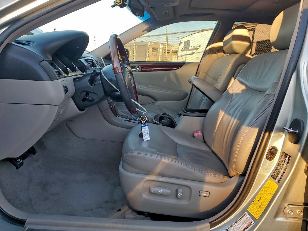 2004 Lexus Es 330 - Фото 7