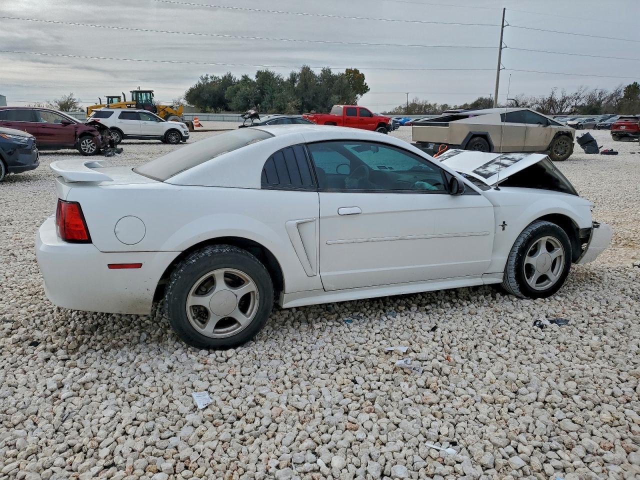 2002 Ford Mustang - Фото 3