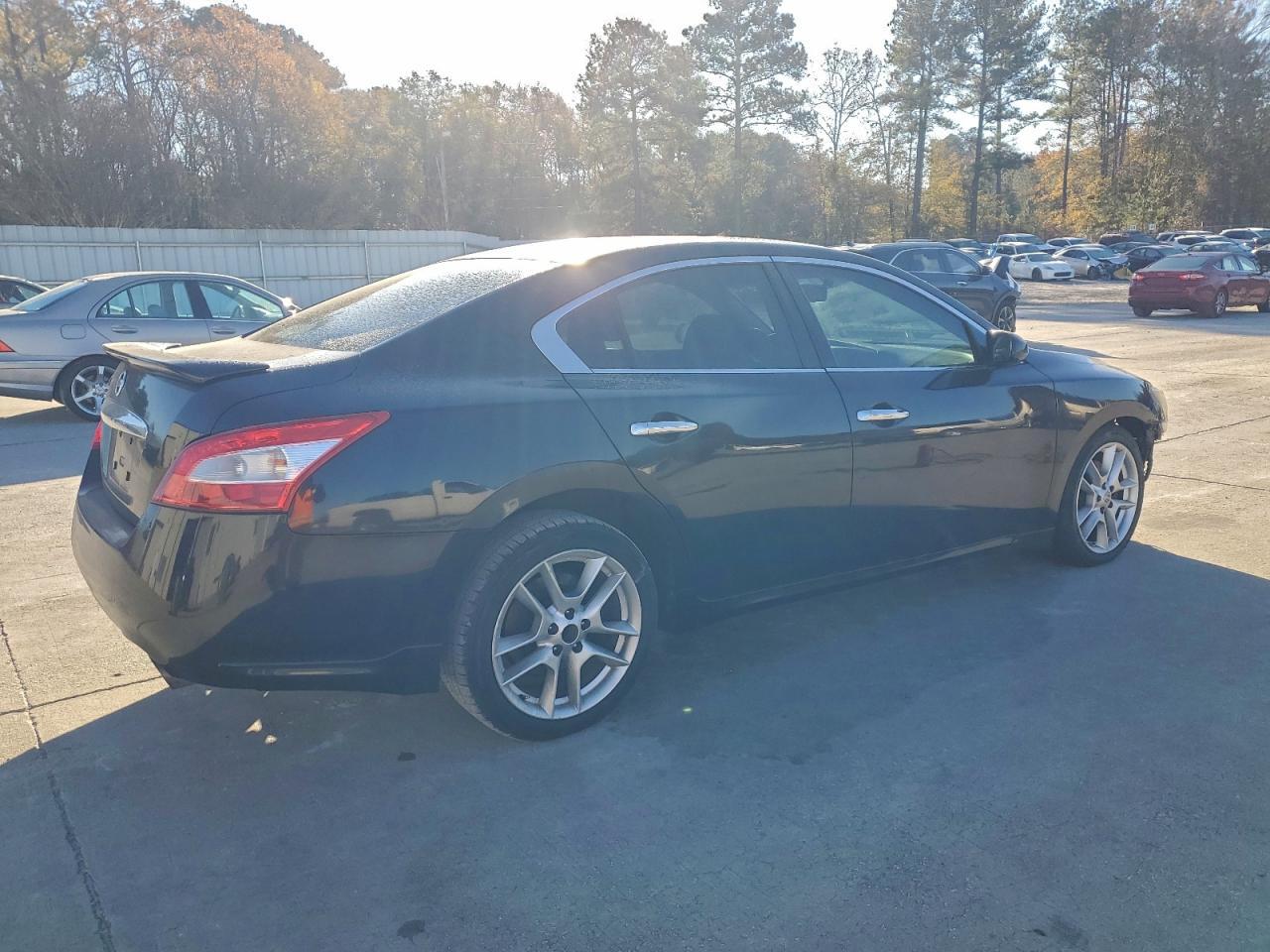 2009 Nissan Maxima S - Фото 3