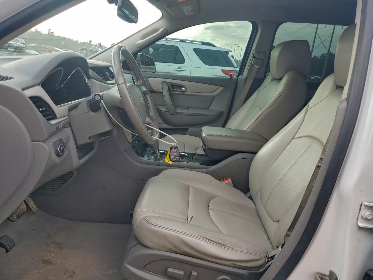 2017 Chevrolet Traverse Lt - Image 7