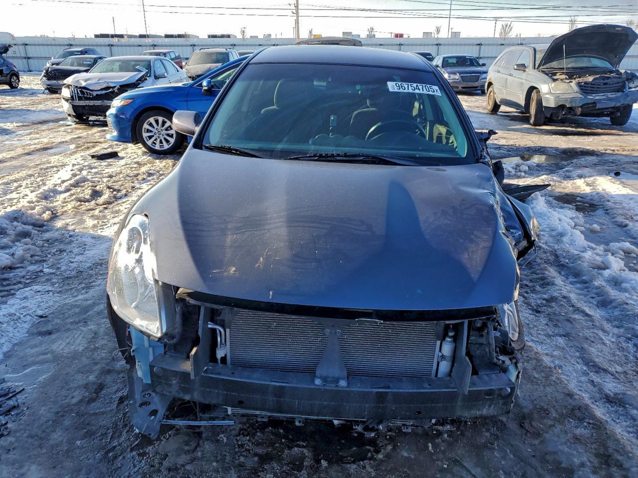 2010 Niss Altima - Фото 5