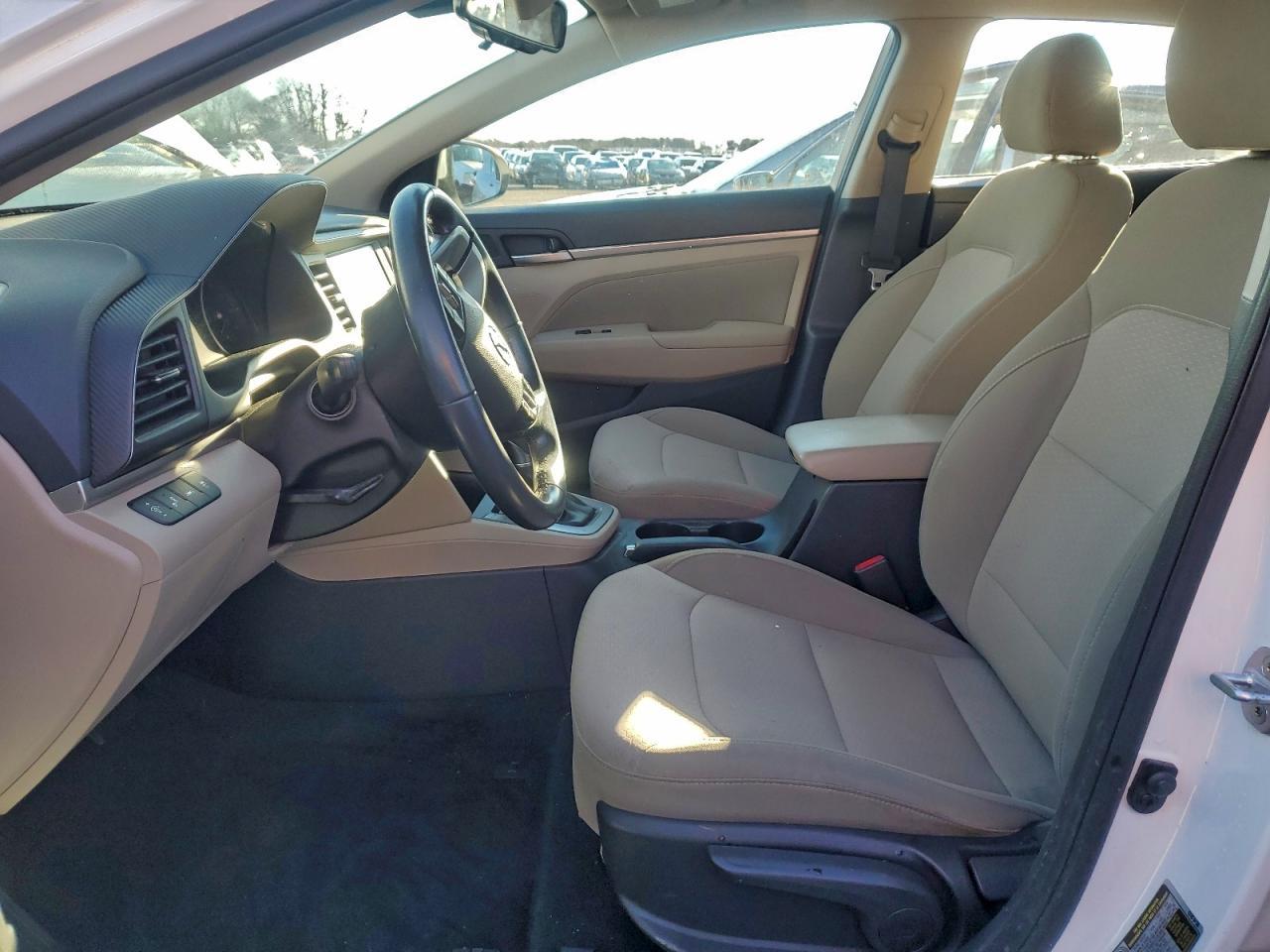 2019 Hyundai Elantra Sel - Фото 7